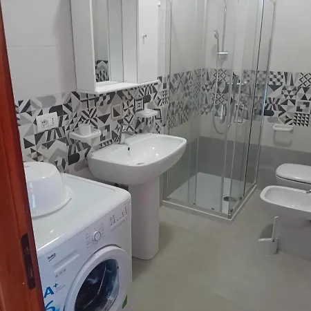 Appartement Trilocale Vista Mare A *